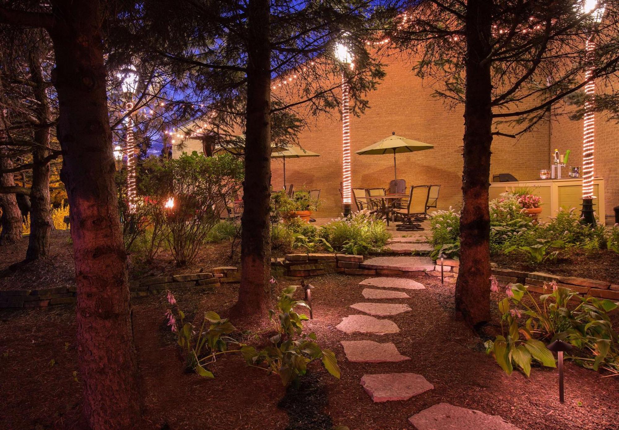 Hotel Hilton Chicago/Northbrook Exterior foto